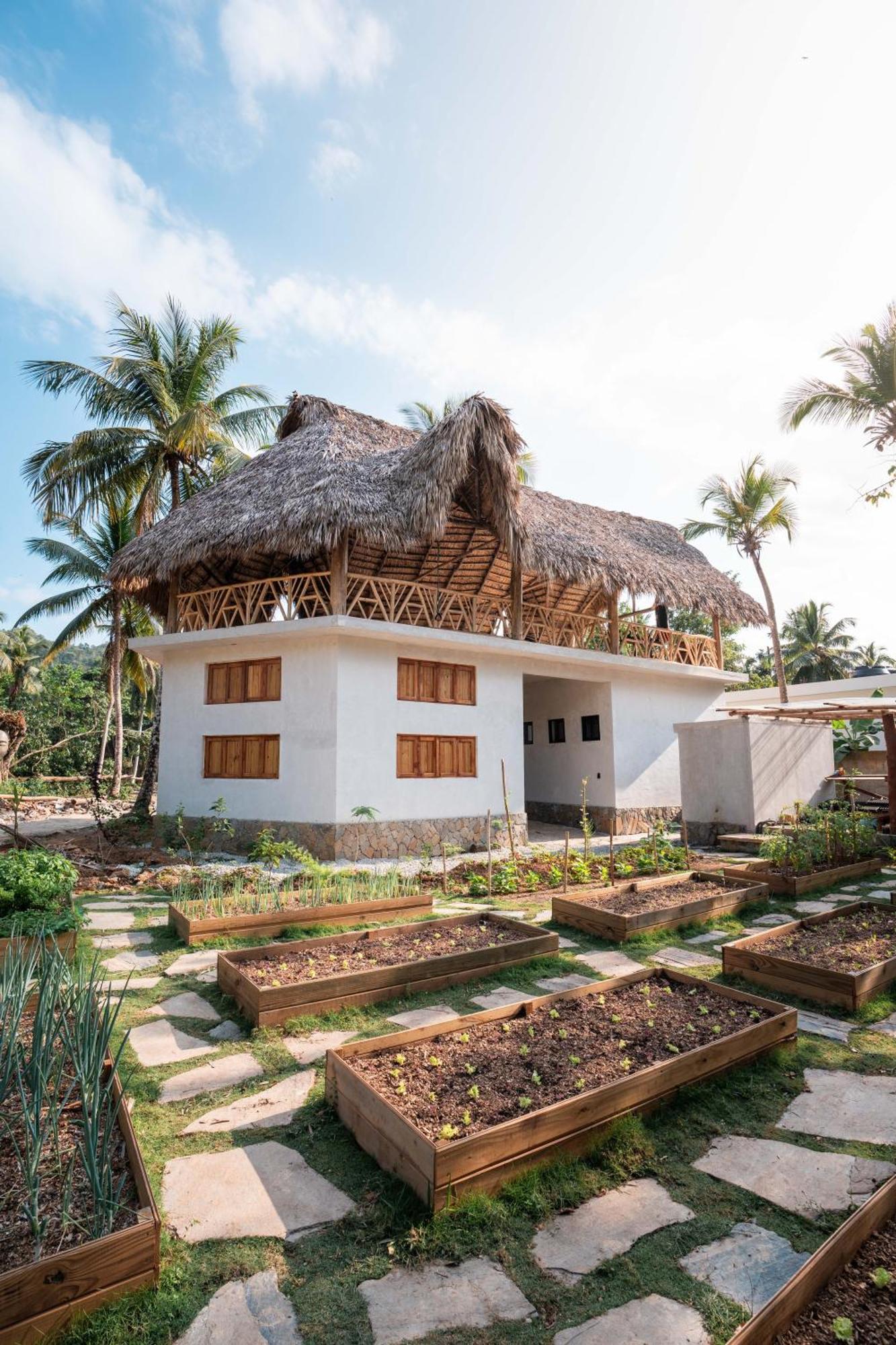 Leisy'S Garden Hostel & Rooms Samana Esterno foto
