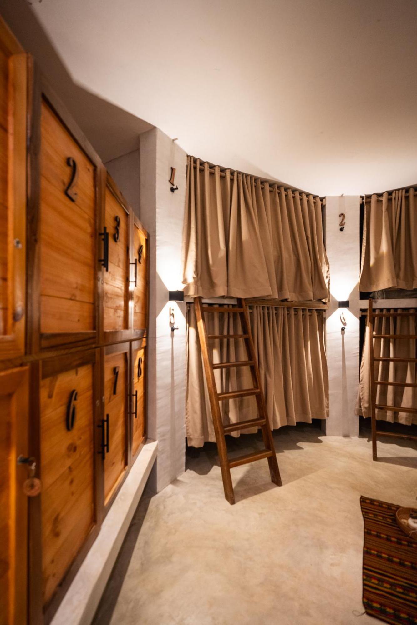 Leisy'S Garden Hostel & Rooms Samana Esterno foto
