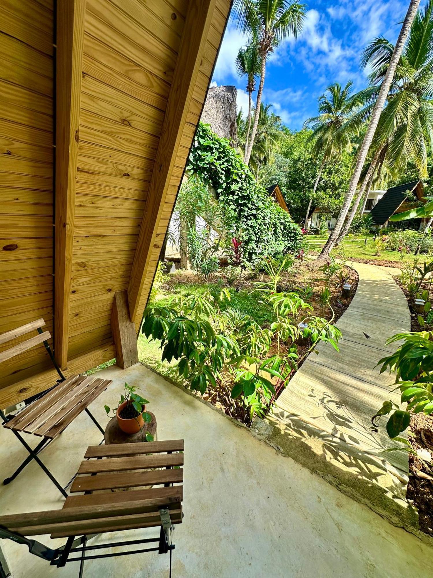Leisy'S Garden Hostel & Rooms Samana Esterno foto